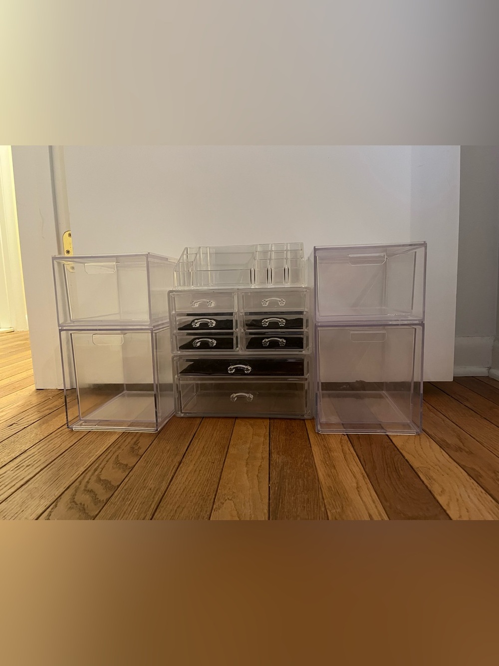 Clear Acrylic Makeup and Jewelry Organizer - Clear